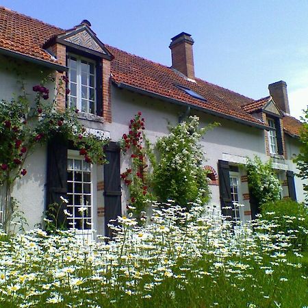 Althaea Acomodação com café da manhã La Ferté-Saint-Cyr Exterior foto